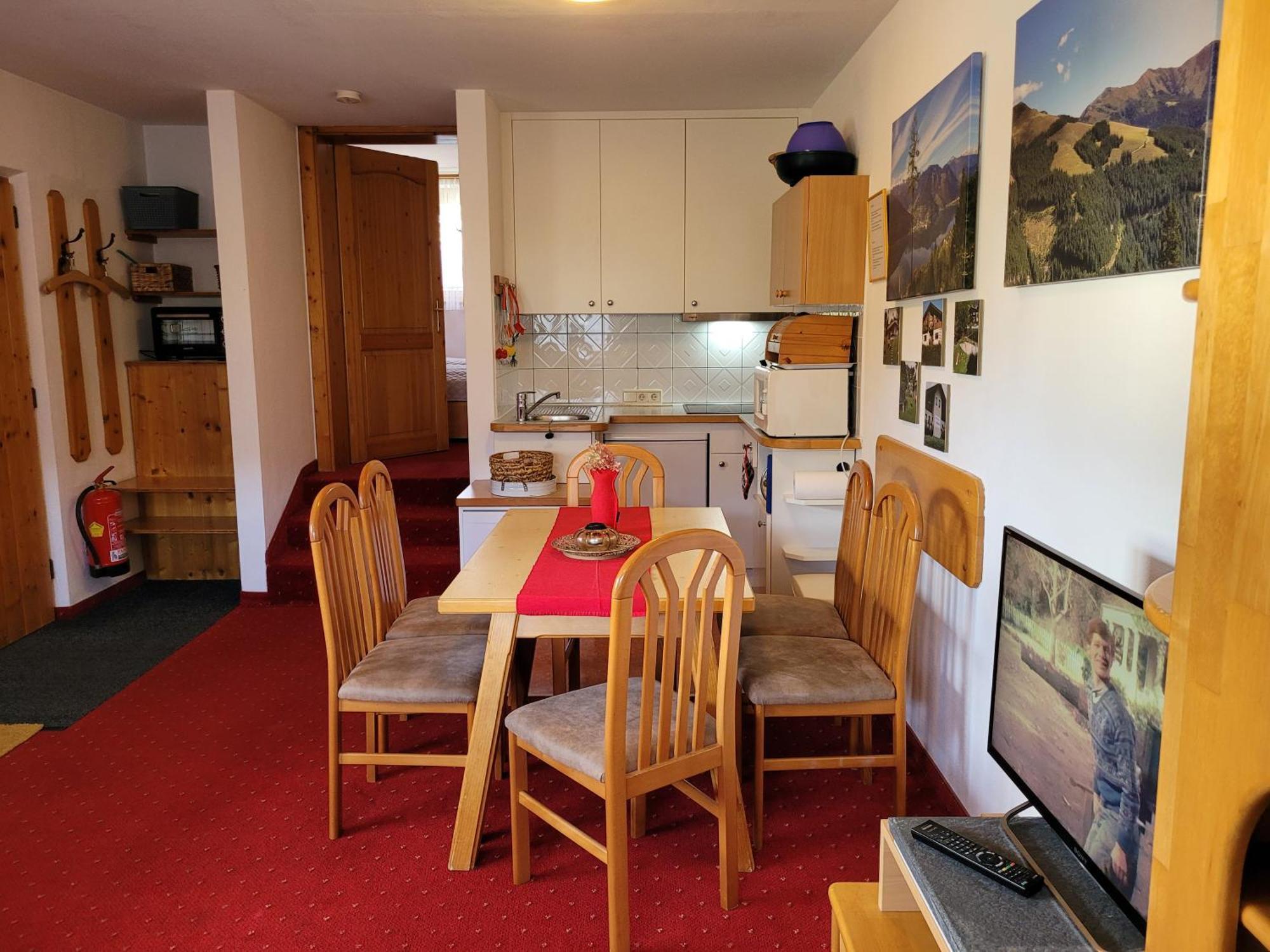 Appartementhaus Hollaus * Zell am See