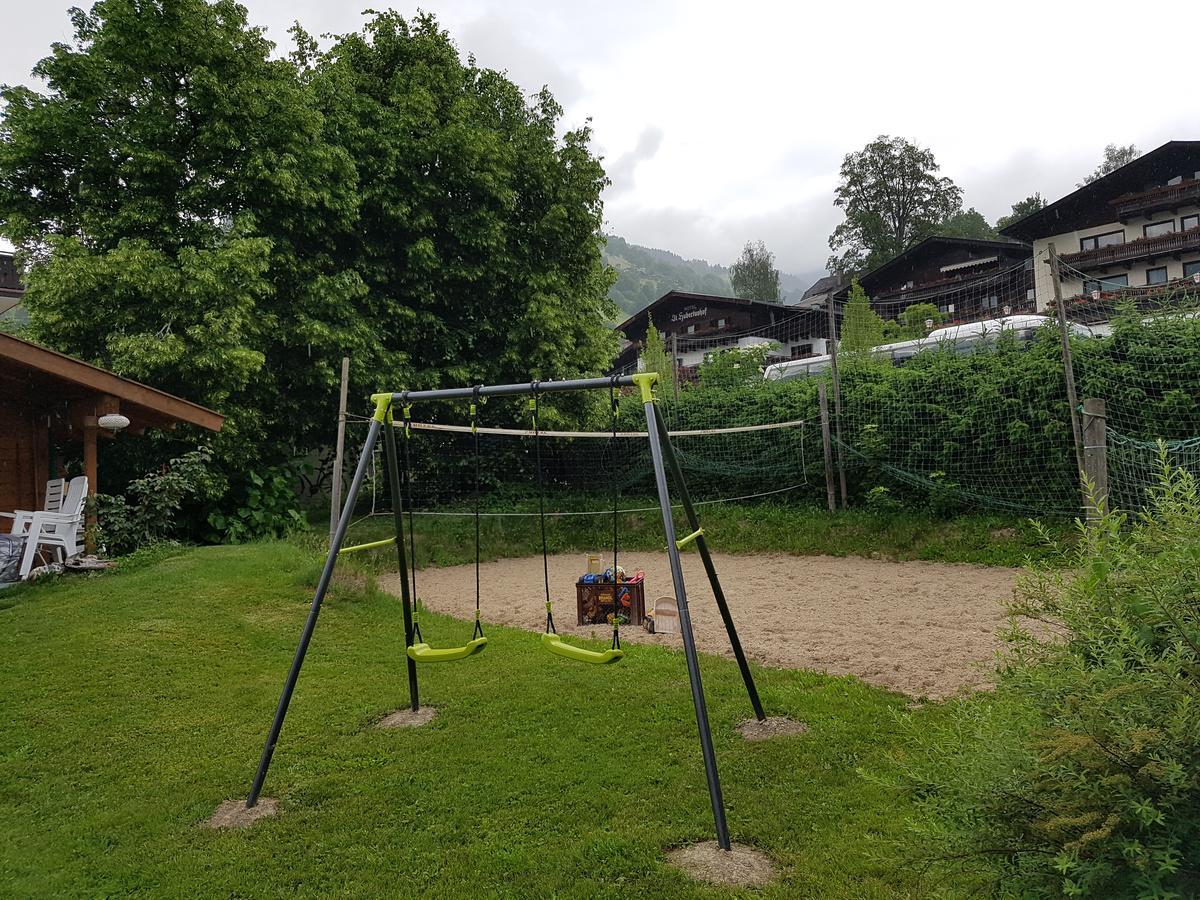 Appartementhaus Hollaus * Zell am See
